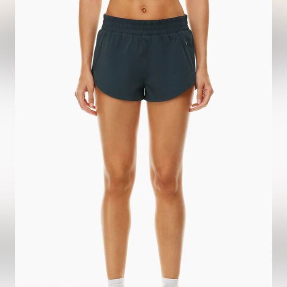 Aritzia TnaMOVE™ Onside Short (XS) - Picture 4 of 9